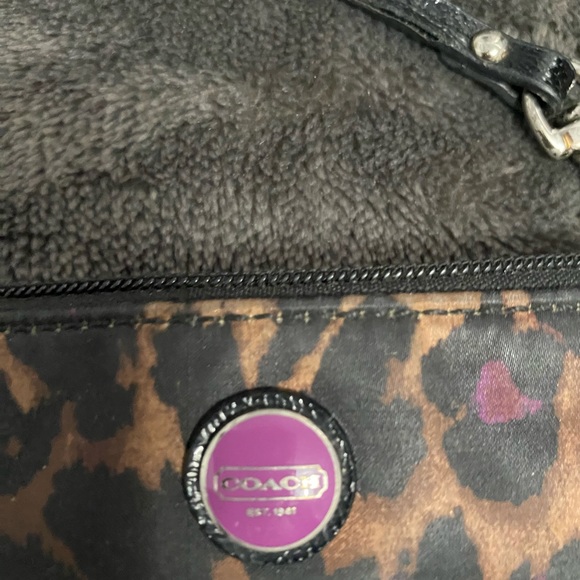 Wristlet - Picture 2 of 5